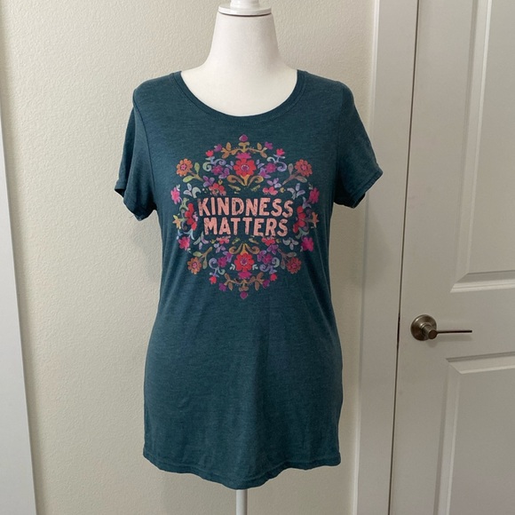 Natural Life Kindness Matters tee - Picture 2 of 4